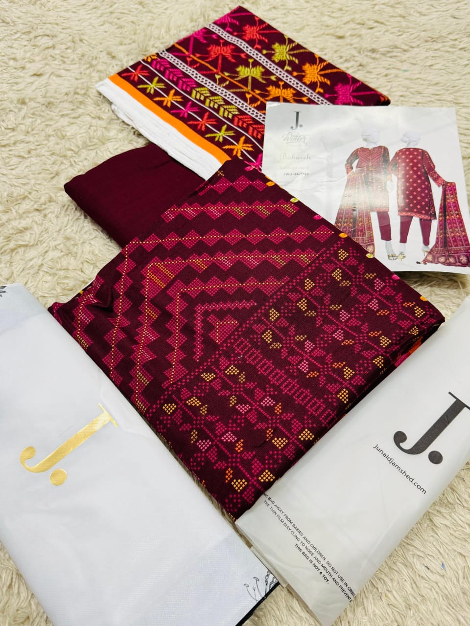 J. Outlet Stock – Original Khaddar Collection 2025 (3-Piece Unstitched Suit)