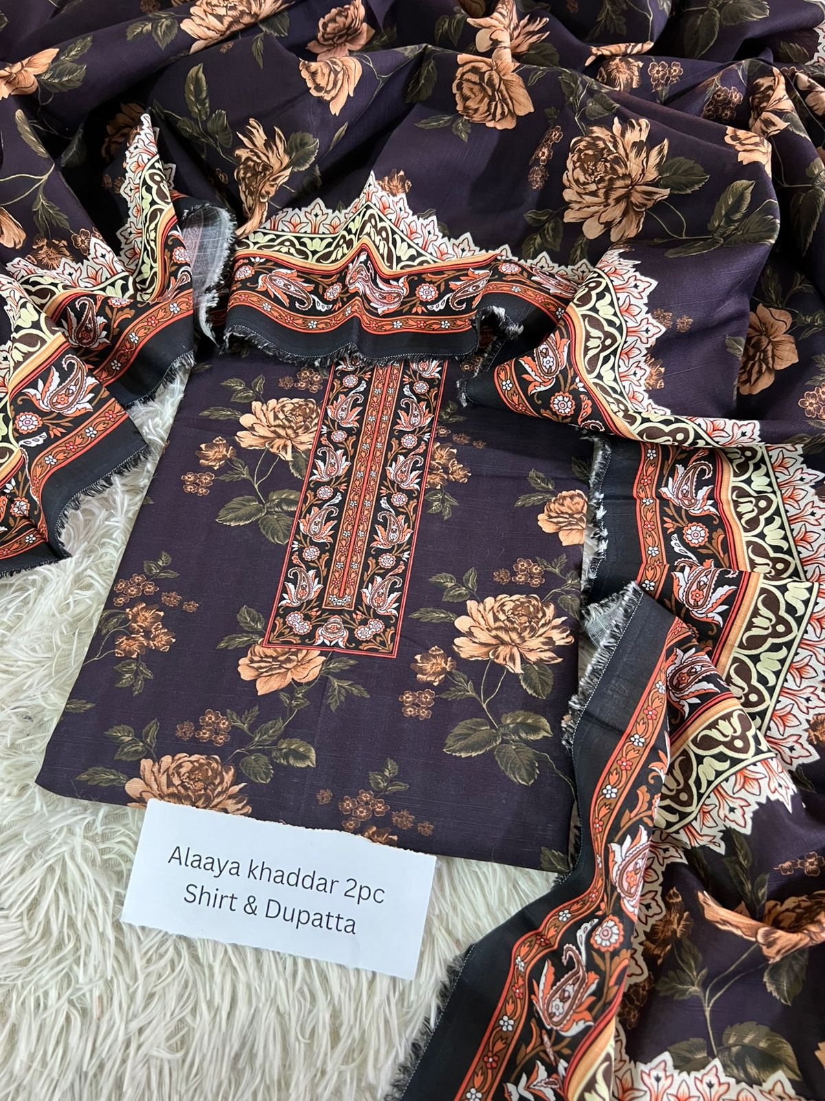 Alaya Khaddar 2-Piece Printed Winter Collection 2025 – Premium Khaddar Suit