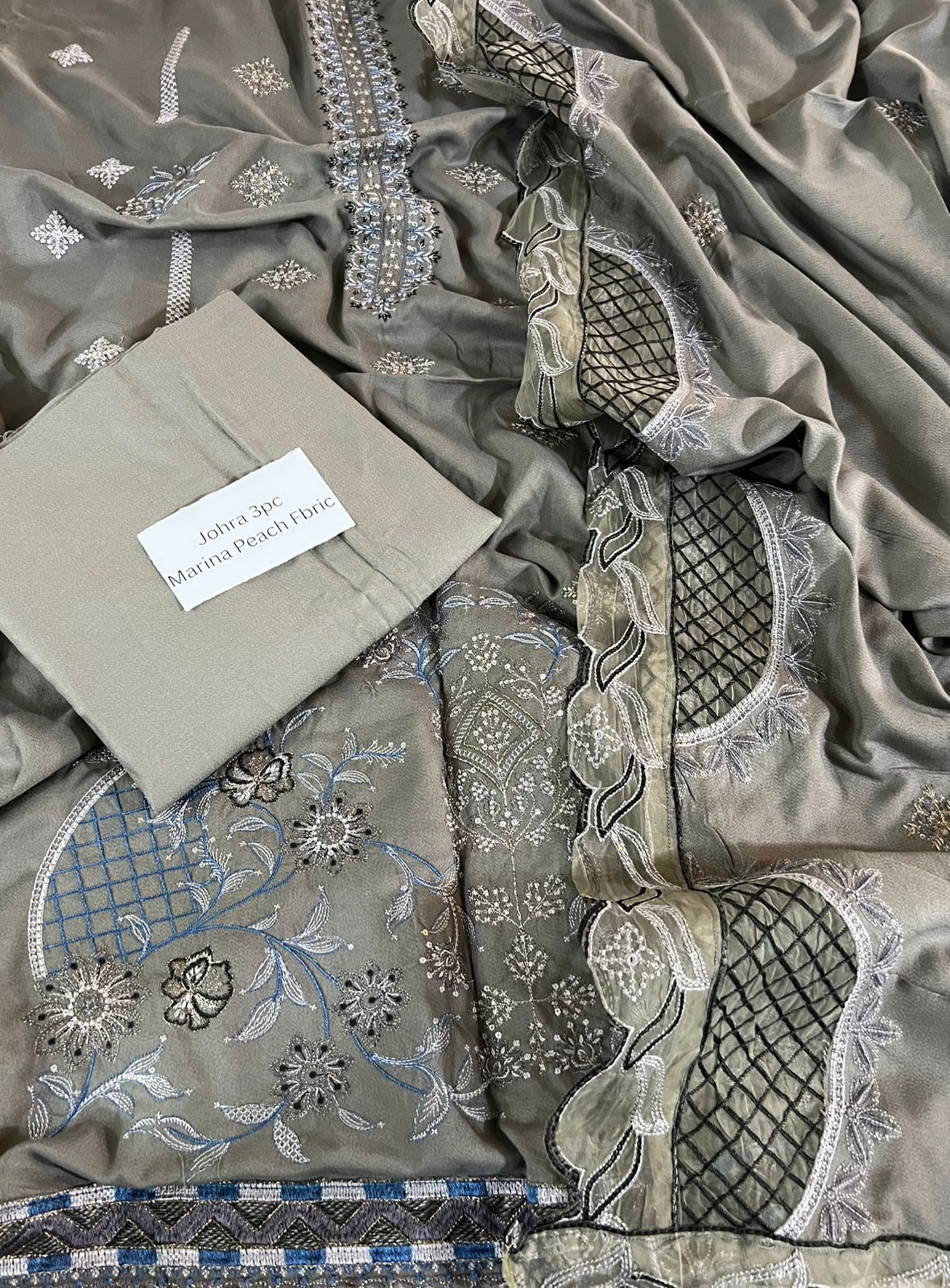 Johra Marina Peach 3-Piece Winter Collection 2025 – Heavy Embroidered Suit with Laser Cut Shawl